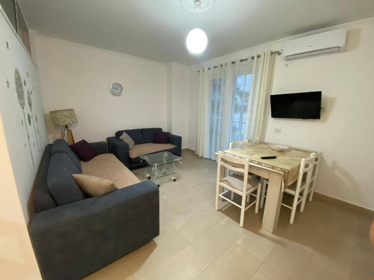 Best Summer Apartment Golem  Eksteriør billede
