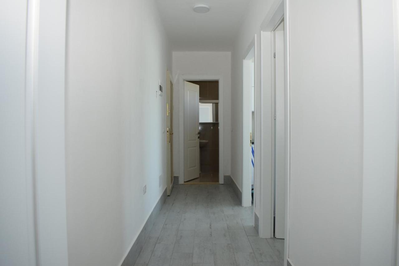 Best Summer Apartment Golem  Eksteriør billede